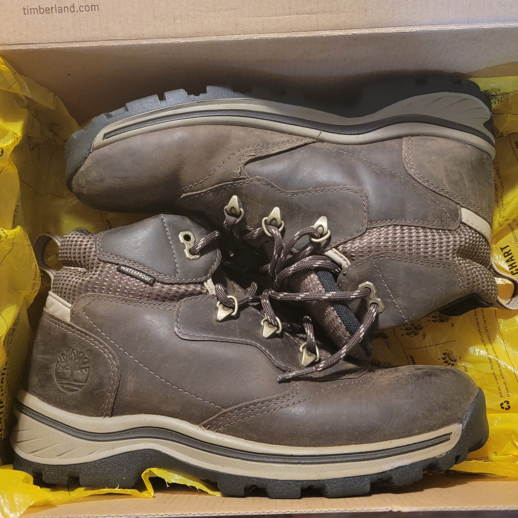 Youth 5.5 Timberland Hiking Boots